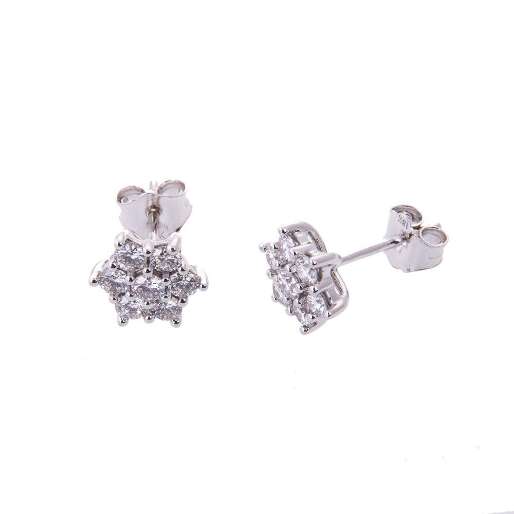 18ct Diamond Studs