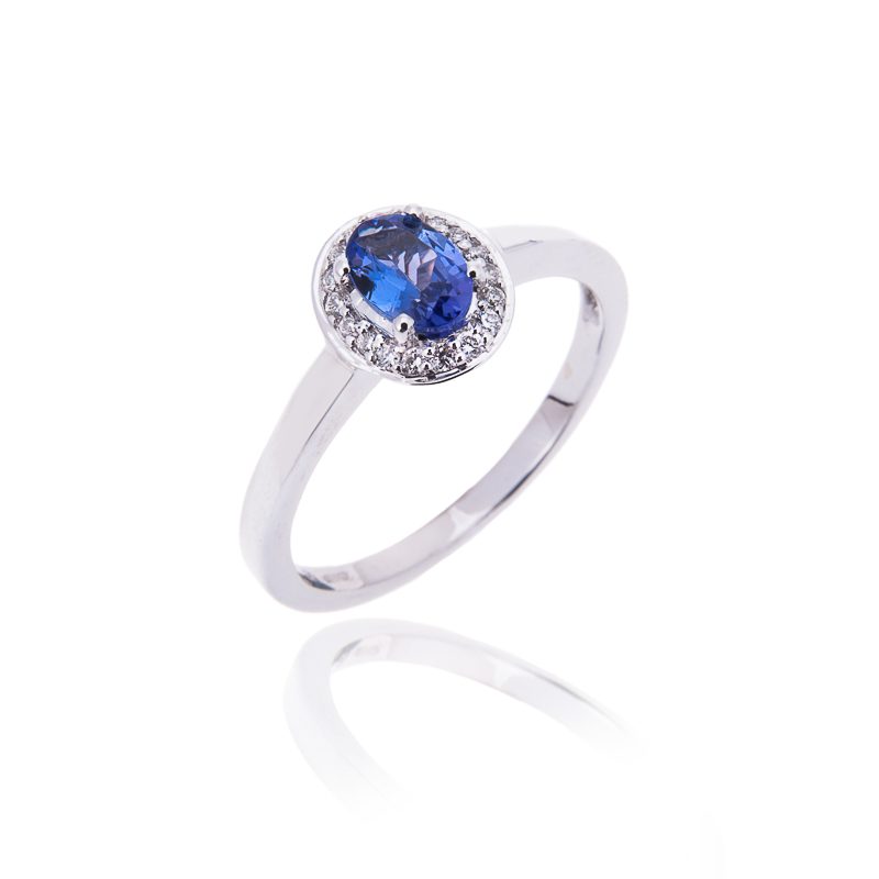 Tanzanite Diamond Ring